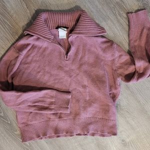 The North Face Women's Crestview 1/4 Zip Sweater Large